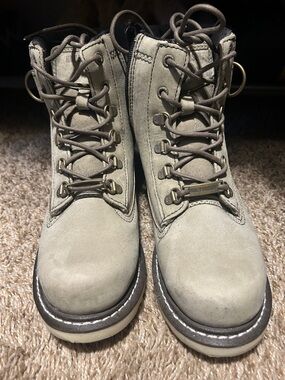 Harley Davidson Lace-Up Suede boots